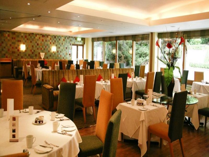 Regency Park Hotel, Health Club & Spa Thatcham Ngoại thất bức ảnh